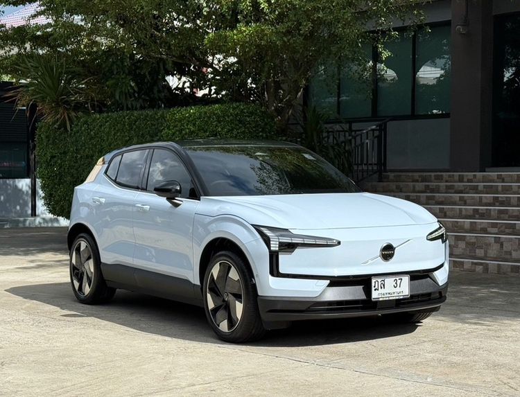 Volvo EX30 2024 0.0 Ultra Extended Range Utility-car ไฟฟ้า ไม่ติดแก๊ส เกียร์อัตโนมัติ ขาว