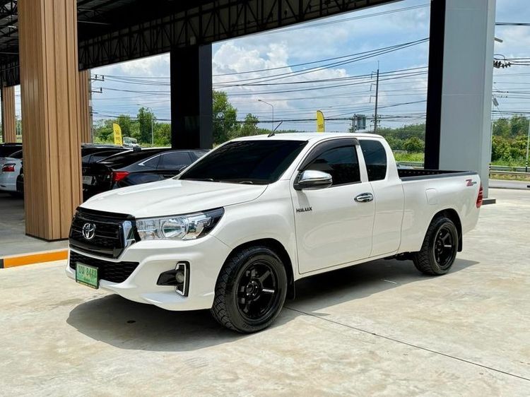 Toyota Hilux Revo 2019 2.4 Z Edition J Plus Pickup ดีเซล ไม่ติดแก๊ส เกียร์ธรรมดา ขาว รูปที่ 3