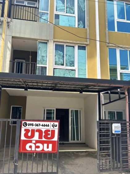 🏡 ทาวน์โฮม 3 ชั้น ทำเลศรีนครินทร์–หนามแดง✨ บ้านใหญ่ ฟังก์ชันครบ พร้อมต่อเติมครัวหลังบ้านและหลังคาที่จอดรถ
