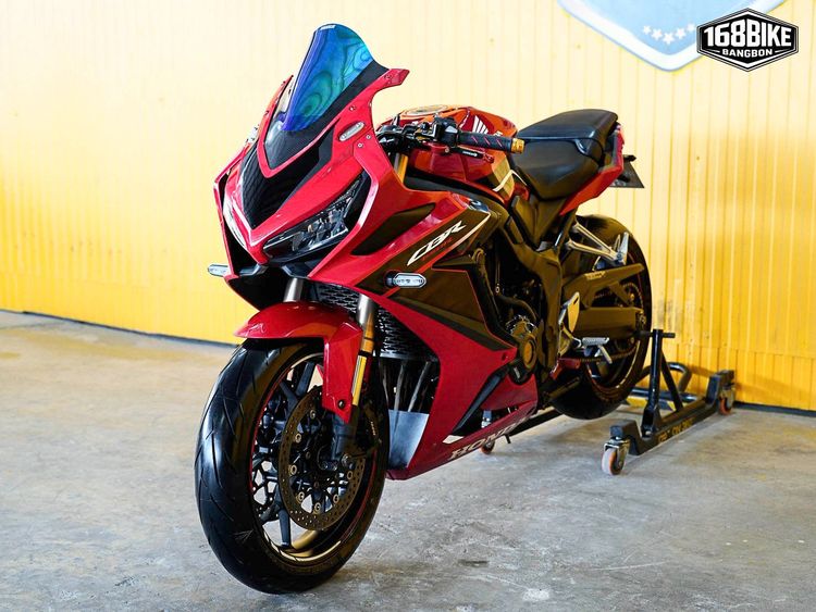 HONDA CBR 650 R ปี 2022 ฟรีดาวน์ออกรถใช้เงิน 0 บาท
