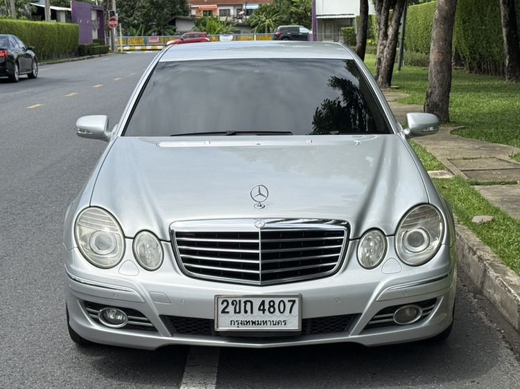 Mercedes-Benz E-Class 2009 E200 CGI Sedan เบนซิน ไม่ติดแก๊ส เกียร์ธรรมดา บรอนซ์เงิน รูปที่ 2