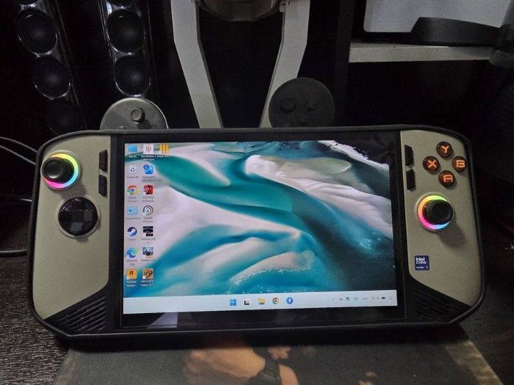วินโดว์ 32 กิกะไบต์ Micro HDMI ใช่ MSI Claw 8 AI+ A2VM-010TH | RAM 32GB / SSD 1TB