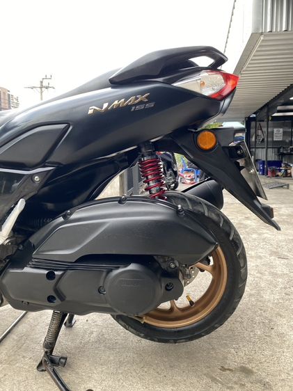 nmaxสีดำปี24 รูปที่ 4