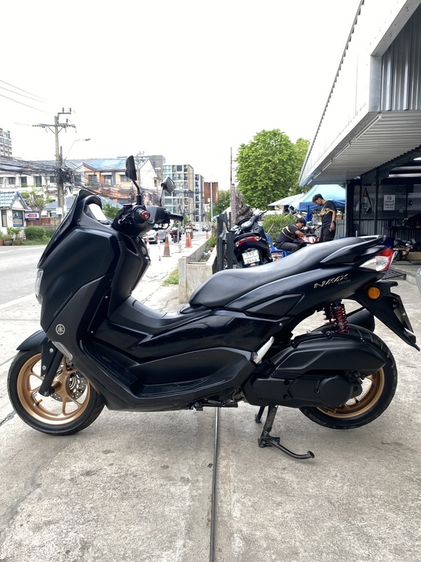 nmaxสีดำปี24 รูปที่ 2