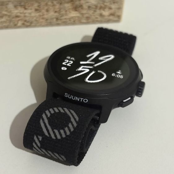 Suunto Run : All Black เครื่องช๊อปไทย รูปที่ 3