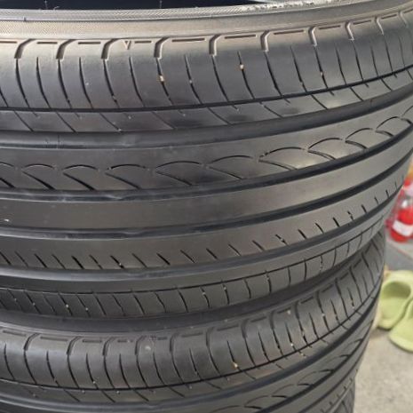 215​ 50​ 17 ปี24 Yokohama  Advab dB นุ่มเงียบสุดๆ ดอกหนาเต็มๆ​ ไม่ปะ​ พร้อมใช้อีกนาน​ ติดรถลงพื้น​ปลายปี​​ ชุด​4เส้น​ 5,400​ บาท