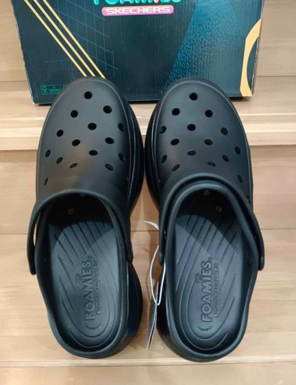 รองเท้าผู้หญิงskechers ของแท้มือ 1