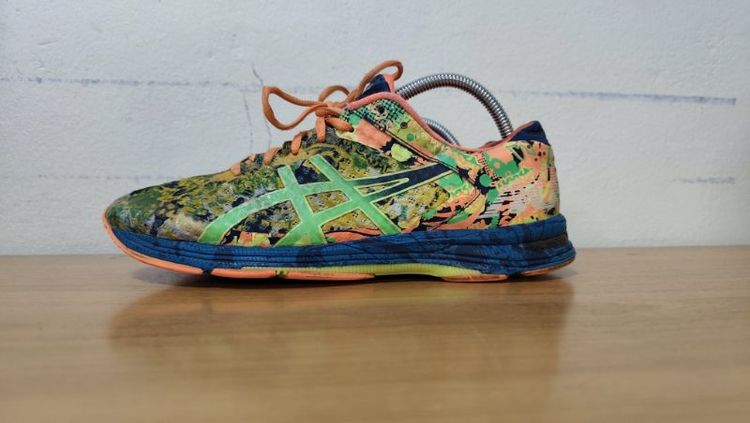 ASICS 42.5 27.0 แท้ มือสอง