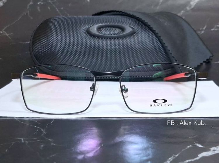 กรอบแว่นตา Oakley