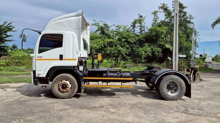 ISUZU  หัวลาก รุ่นFTR34L/ปี56/240แรง/เลขเครื่อง6HK1/2เพลา/ดีเซล รูปที่ 4