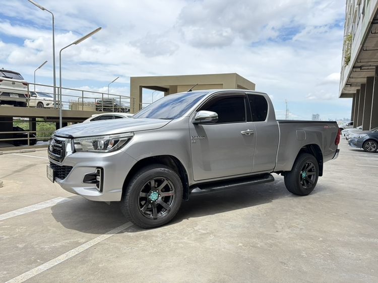 Toyota Hilux Revo 2018 2.4 Prerunner E Plus Pickup ดีเซล เกียร์อัตโนมัติ เทา