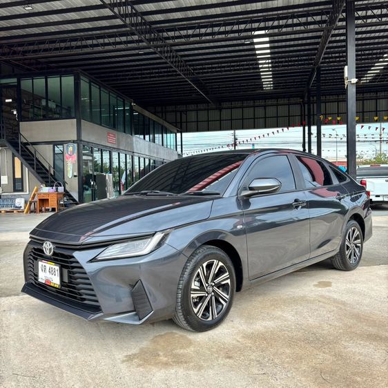Toyota Yaris ATIV 2024 1.2 Sport Sedan เบนซิน ไม่ติดแก๊ส เกียร์อัตโนมัติ เทา