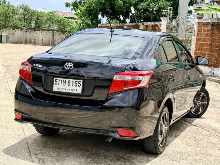 Toyota Vios 2017 1.5 J Sedan เบนซิน ไม่ติดแก๊ส เกียร์อัตโนมัติ ดำ รูปที่ 3