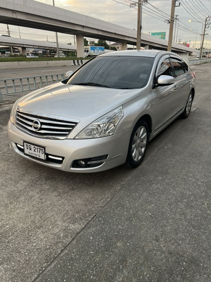 รถ Nissan Teana 2.5 250 XV สี เทา