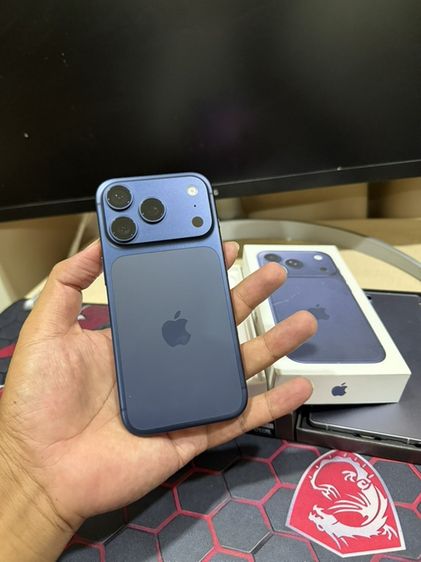 iPhone 17 Pro 256GB Deep Blue สวยใส เดิมๆ เหมือนได้มือหนึ่ง แบต 99% ประกันศูนย์ ยาวๆ รับเทิร์นทุกรุ่น สอบถามได้คับ