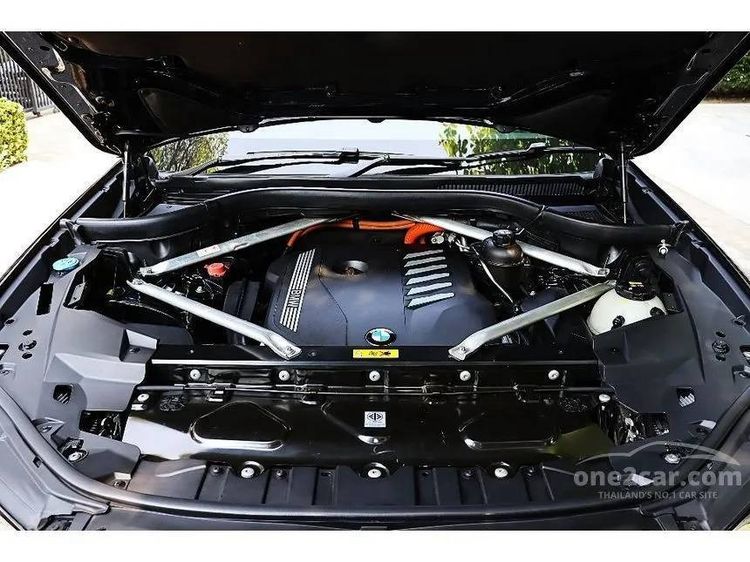 BMW X5 2021 3.0 xDrive45e M Sport 4WD Utility-car ปลั๊กอินไฮบริด (PHEV) ไม่ติดแก๊ส เกียร์อัตโนมัติ ดำ รูปที่ 2