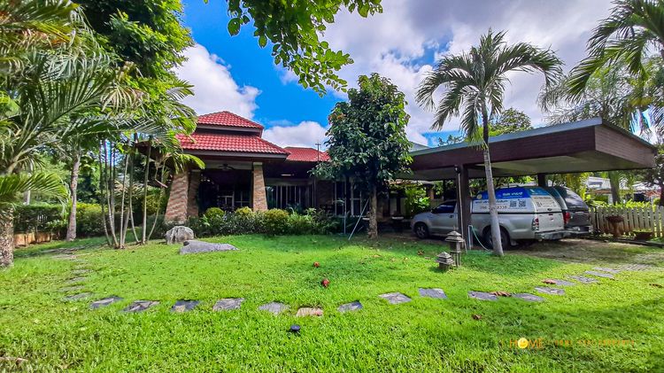 อื่นๆ ตกแต่งครบ สร้างเสร็จก่อน 2010 🏡 บ้านเดี่ยวชั้นเดียวสไตล์โมเดิร์นล้านนาให้เช่า โซนสันผีเสื้อ  พื้นที่กว้างถึง 200 ตารางวา พร้อมรองรับสัตว์เลี้ยง รูปที่ 3