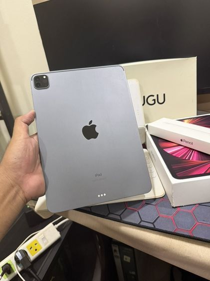 Apple 128 GB iPad Pro M1 11 นิ้ว 128GB Wi-Fi ดูหนัง วาดภาพ ทำงาน สบายมาก มีปากกา/keybord แท้ สอบถามได้คัฟ
