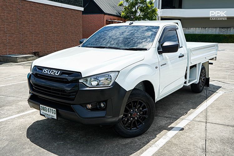รถ Isuzu D-MAX 1.9 S สี ขาว