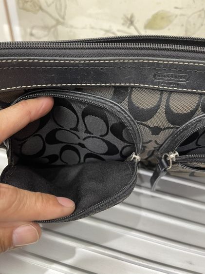 Coach สะพายไหล่ ของแท้ สภาพดี 990บาท รูปที่ 14