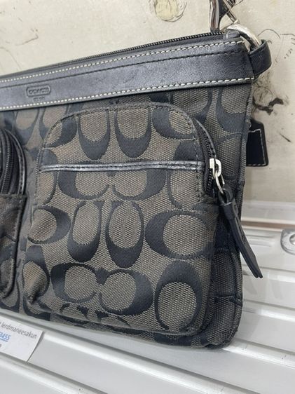 Coach สะพายไหล่ ของแท้ สภาพดี 990บาท รูปที่ 2