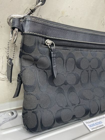 Coach สะพายไหล่ ของแท้ สภาพดี 990บาท รูปที่ 6