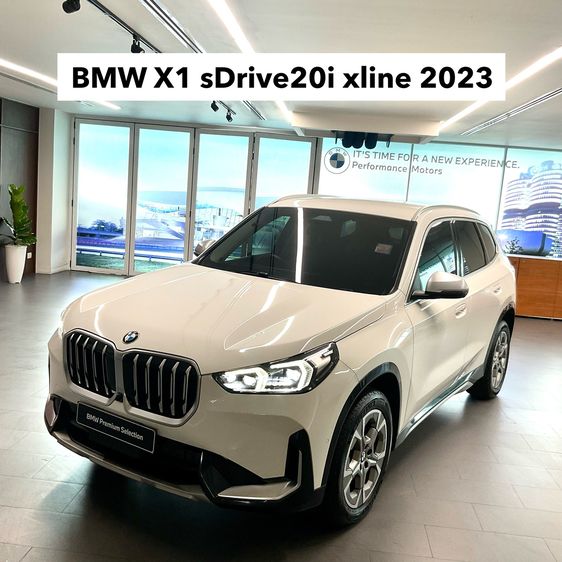 รถ BMW X1 2.0 sDrive20d xLine สี ขาว