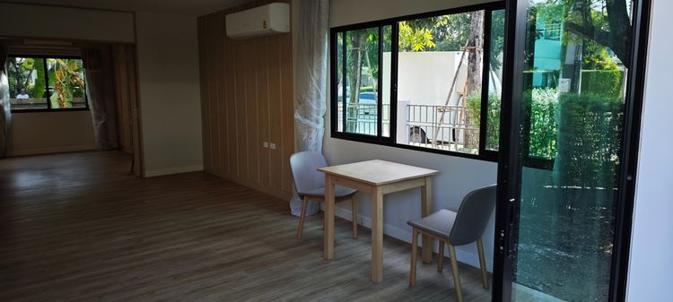 Sansiri มีบางส่วน Spaciouss 5-Bed Hope in Lamlukka - Pool Gym, Easy commute รูปที่ 4