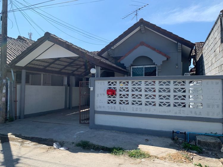 ขายด่วน บ้านเดี่ยว 32 ตรว. ใกล้ มทร. ธัญบุรี คลองหก