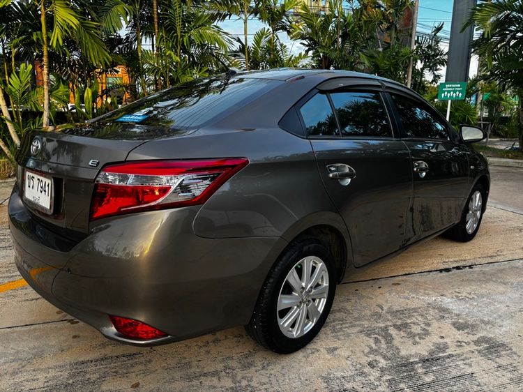 Toyota Vios 2014 1.5 E Sedan เบนซิน ไม่ติดแก๊ส เกียร์อัตโนมัติ น้ำตาล รูปที่ 2