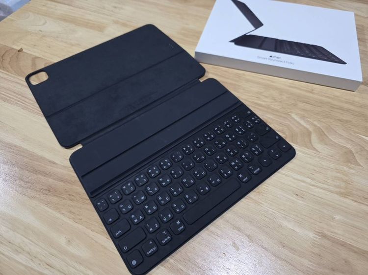 Apple Smart Keyboard Folio ของแท้ พร้อมกล่อง