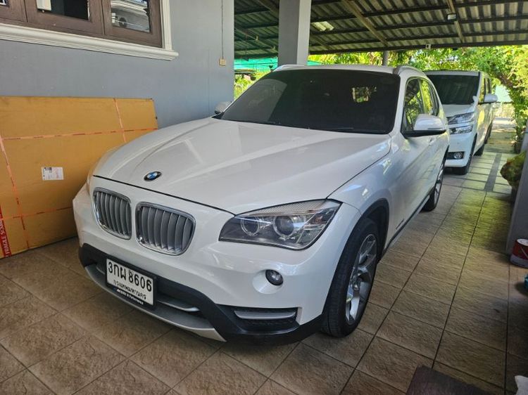 BMW X1 2013 2.0 sDrive20d Utility-car ดีเซล เกียร์อัตโนมัติ ขาว รูปที่ 3