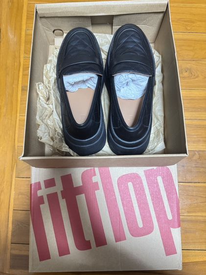 รองเท้าfitflop แท้100% ใหม่ ไม่ผ่านการใช้งาน