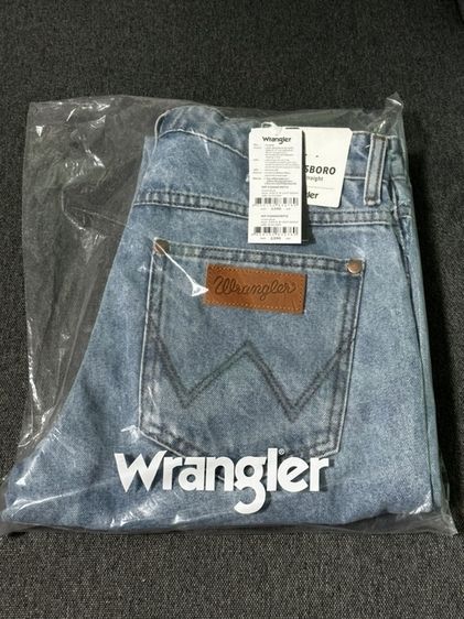 กางเกงยีนส์ Wrangler ของใหม่ ซื้อมาใส่ไม่ได้ 890฿ รวมส่ง