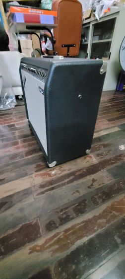 แอมป์กีตาร์ไฟฟ้า Fender Pinceton chorus รูปที่ 11