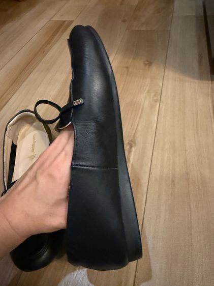 Hush Puppies รองเท้าหนัง Loafer ผู้หญิง สีดำ รูปที่ 11