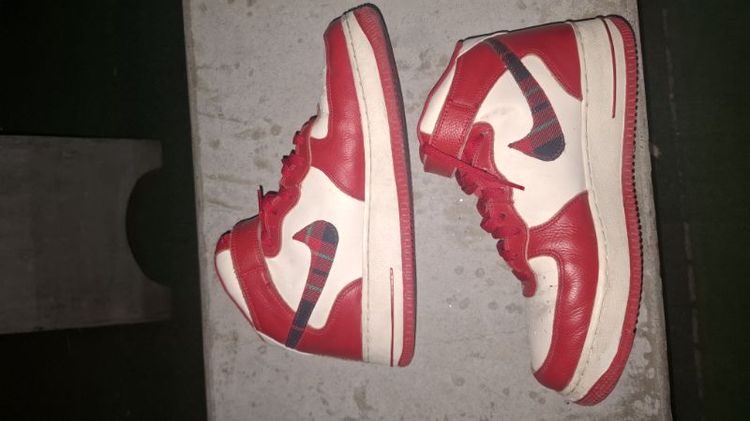 Air force 1 mid lx palid cream red