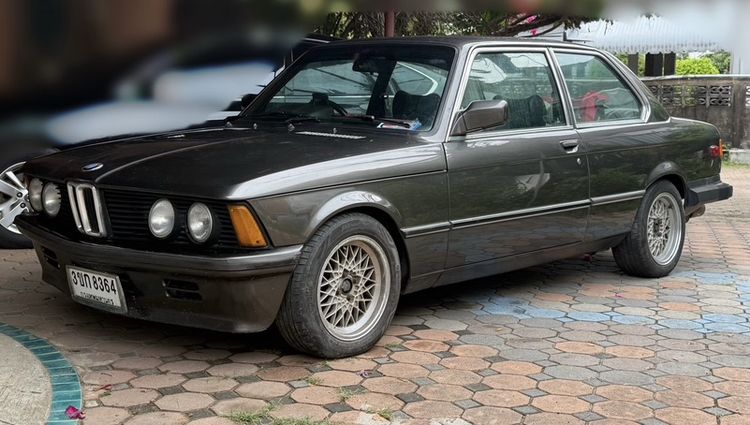 BMW รุ่นอื่นๆ 1980 รุ่นย่อยอื่นๆ Sedan เบนซิน เกียร์อัตโนมัติ น้ำตาล