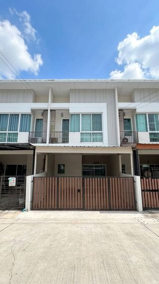 ขายทาวน์โฮม ม. City sense เพชรเกษม 69  ทำเลดี รีโนเวทใหม่ รูปที่ 2