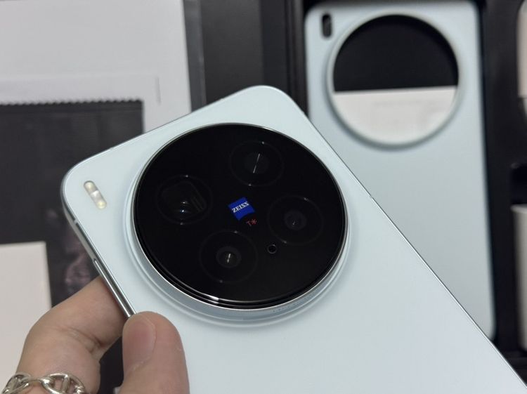 Vivo x300 pro ram12 256 Blue ROM CN ครบกล่อง สภาพสวยไร้ตำหนิ รูปที่ 4