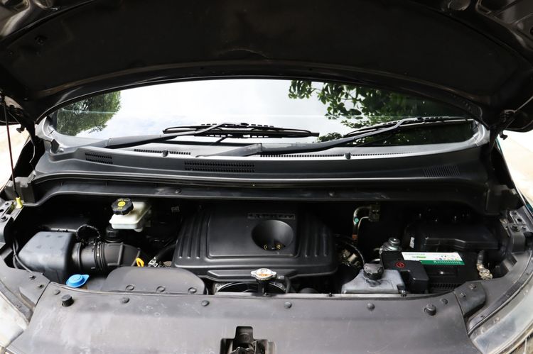 Hyundai H-1  2020 2.5 Deluxe Utility-car ดีเซล ไม่ติดแก๊ส เกียร์อัตโนมัติ น้ำตาล รูปที่ 2