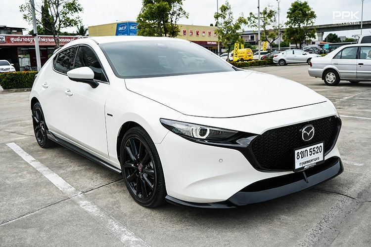 Mazda Mazda3 2021 2.0 SP Sports 100th Anniversary Edition Sedan เบนซิน ไม่ติดแก๊ส เกียร์อัตโนมัติ ขาว รูปที่ 3