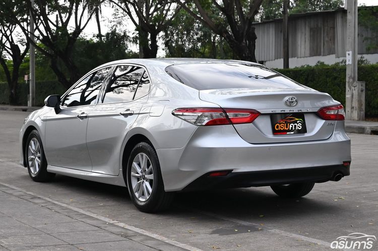 Toyota Camry 2018 2.0 G Sedan เบนซิน ไม่ติดแก๊ส เกียร์อัตโนมัติ บรอนซ์เงิน รูปที่ 3