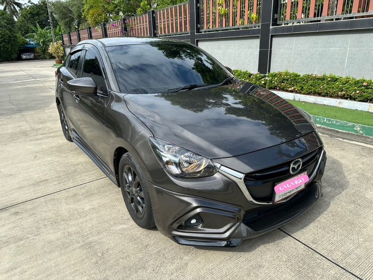 Mazda Mazda 2 2018 1.3 High Connect Sedan เบนซิน เกียร์อัตโนมัติ เทา รูปที่ 3