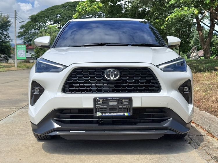 รถ Toyota Yaris Cross 1.5 HEV Smart สี ขาว