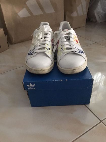 STAN SMITH