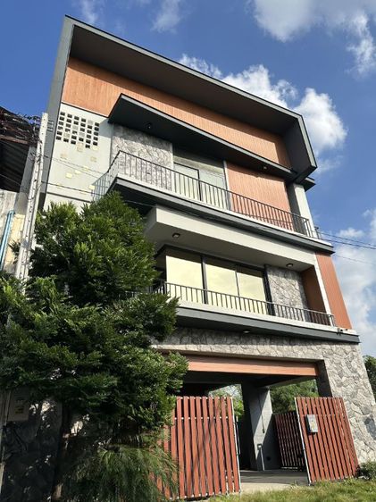 ขายโฮมออฟฟิศพัทยา Home office Pattaya สุขุมวิทพัทยา15 ใกล้แหล่งชุมชน✨Built-inทั้งหลัง ✨