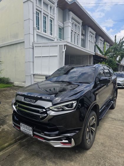 Isuzu MU-X 2022 1.9 ULTIMATE 2WD Utility-car ดีเซล ไม่ติดแก๊ส เกียร์อัตโนมัติ ดำ รูปที่ 2