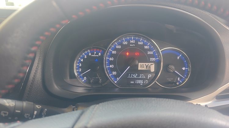 Toyota Yaris 2019 1.2 G Plus Sedan เบนซิน ไม่ติดแก๊ส เกียร์อัตโนมัติ ดำ รูปที่ 3