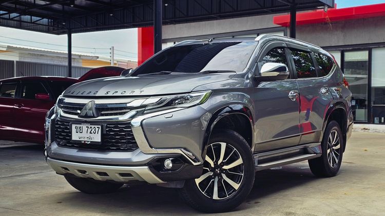 Mitsubishi Pajero Sport 2017 2.4 GT Premium 4WD ดีเซล